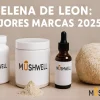 Suplementos de melena de león en cápsulas, polvo y extracto junto a hongo natural sobre fondo neutro.